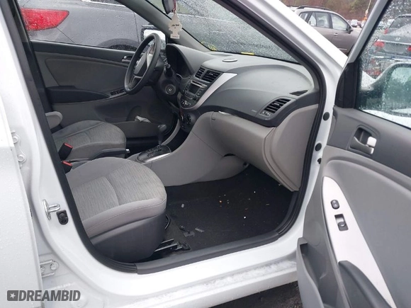 2017 Hyundai Accent SE with VIN KMHCT5AE7HU348681, listed as a IAAI auction lot 41944939 with 136,516 mi miles. Bid and sale history available at carsss.com. Image 5.