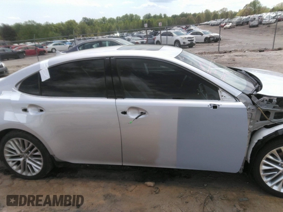 2014 Lexus ES 350 with VIN JTHBK1GG2E2111557, listed as a IAAI auction lot 42009244 with 116,469 mi miles. Bid and sale history available at carsss.com. Image 13.