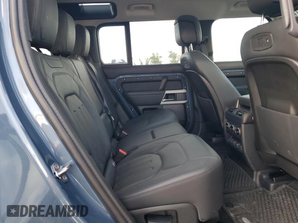 2020 Land Rover Defender SE z VIN SALEPEEU6L2025416, wystawiony jako Copart lot #85045544 z przebiegiem 36 906 mil mil oraz Szkoda całkowita • Salvage title. Historia ofert i sprzedaży dostępna na DreamBid. Obrazek 11.