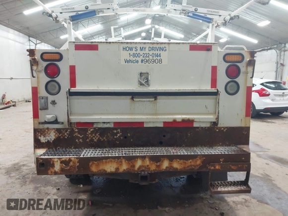 2011 Ford F-350 with VIN 1FDBF3B63BEB77511, listed as a IAAI auction lot 42383405 with 271,011 mi miles and . Bid and sale history available at DreamBid. Image 16.