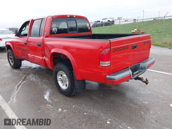 2000 Dodge Dakota Sport with VIN 1B7GG2ANXYS621732, listed as a IAAI auction lot 41930673 with 145,653 mi miles and . Bid and sale history available at carsss.com. Image 3.