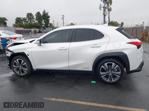 2022 Lexus UX 250h z VIN JTHX9JBH5N2056118, wystawiony jako IAAI lot #41538359 z przebiegiem 32 699 mil mil oraz . Historia ofert i sprzedaży dostępna na DreamBid. Obrazek 15.