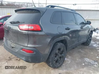 2017 Jeep Cherokee Sport with VIN 1C4PJMAB1HW651312, listed as a IAAI auction lot 41372908 with 51,105 mi miles. Bid and sale history available at carsss.com. Image 4.