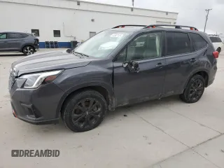 2022 Subaru Forester Sport with VIN JF2SKAJC1NH493425, listed as a Copart auction lot 43802145 with 112,905 mi miles and Salvage Title. Bid and sale history available at carsss.com. Image 1.