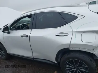 2025 Lexus NX with VIN 2T2HKCEZ3SC043032, listed as a IAAI auction lot 41704791 with 1,135 mi miles. Bid and sale history available at carsss.com. Image 15.