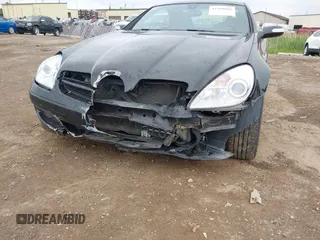 2007 Mercedes-Benz SLK 350 z VIN WDBWK56F67F136085, wystawiony jako IAAI lot #42380601 z przebiegiem 112 246 mil mil oraz . Historia ofert i sprzedaży dostępna na DreamBid. Obrazek 6.