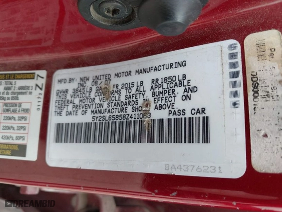 2008 Pontiac Vibe with VIN 5Y2SL65858Z411063, listed as a IAAI auction lot 41658388 with 166,874 mi miles. Bid and sale history available at carsss.com. Image 9.