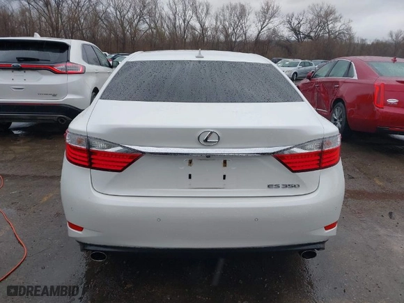 2014 Lexus ES 350 with VIN JTHBK1GG4E2128084, listed as a IAAI auction lot 41806264 with 121,750 mi miles. Bid and sale history available at carsss.com. Image 17.