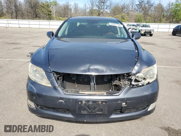 2008 Lexus LS 460 L with VIN JTHGL46F885030935, listed as a Copart auction lot 56921195 with 306,101 mi miles and Clean title. Bid and sale history available at DreamBid. Image 5.