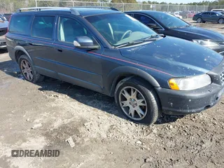 2007 Volvo XC70 with VIN YV4SZ592071272503, listed as a IAAI auction lot 41432788 with 358,514 mi miles. Bid and sale history available at carsss.com. Image 1.