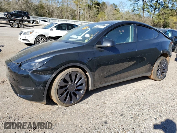 2024 Tesla Model Y Performance z VIN 7SAYGDEF4RF064207, wystawiony jako Copart lot #49477615 z przebiegiem Nie podano mil oraz Czysty tytuł • Clean title. Historia ofert i sprzedaży dostępna na DreamBid. Obrazek 1.
