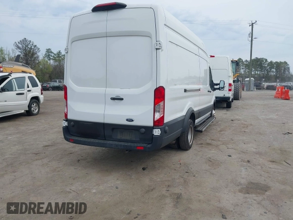2020 Ford Transit Cargo with VIN 1FTBF4XG3LKB15685, listed as a IAAI auction lot 41967446 with 127,392 mi miles and . Bid and sale history available at DreamBid. Image 4.
