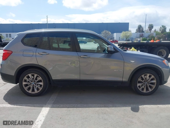 2013 BMW X3 xDrive28i with VIN 5UXWX9C59D0A17792, listed as a IAAI auction lot 41902533 with 63,104 mi miles. Bid and sale history available at carsss.com. Image 13.
