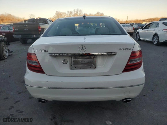 2013 Mercedes-Benz C-Class C 300 Sport with VIN WDDGF8AB1DA820492, listed as a Copart auction lot 83554514 with 172,635 mi miles and Clean Title. Bid and sale history available at carsss.com. Image 6.
