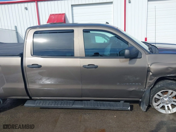 2014 Chevrolet Silverado 1500 LT with VIN 3GCUKREC0EG187214, listed as a IAAI auction lot 41490238 with 145,852 mi miles. Bid and sale history available at carsss.com. Image 13.