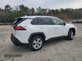 2019 Toyota RAV4 Hybrid XLE with VIN JTMRWRFV1KD004163, listed as a Copart auction lot 49701325 with 81,471 mi miles and Salvage Title. Bid and sale history available at carsss.com. Image 3.