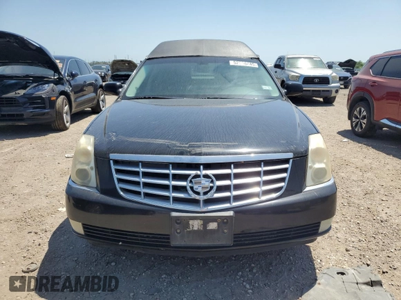 2008 Cadillac DTS Professional 1SH z VIN 1GEEH00Y98U500321, wystawiony jako Copart lot #52588845 z przebiegiem 170 325 mil mil oraz Tytuł czysty. Historia ofert i sprzedaży dostępna na DreamBid. Obrazek 5.