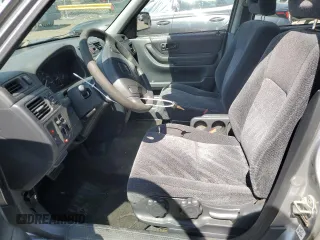 2001 Honda CR-V LX z VIN JHLRD18461C037260, wystawiony jako Copart lot #52115175 z przebiegiem 149 237 mil mil oraz Szkoda całkowita • Salvage title. Historia ofert i sprzedaży dostępna na DreamBid. Obrazek 7.