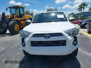 2024 Toyota 4Runner SR5 with VIN JTEEU5JR6R5310976, listed as a IAAI auction lot 42485389 with 23,190 mi miles and . Bid and sale history available at DreamBid. Image 12.