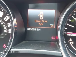 2014 Ford Mustang V6 с VIN 1ZVBP8EMXE5243143, выставлен на аукционе IAAI как лот 42590172 с пробегом 373 579 миль миль и . История ставок и продаж доступна на DreamBid. Изображение 15.