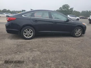 2015 Hyundai Sonata SE z VIN 5NPE24AF2FH141643, wystawiony jako Copart lot #57027995 z przebiegiem 149 648 mil mil oraz Czysty tytuł • Clean title. Historia ofert i sprzedaży dostępna na DreamBid. Obrazek 3.