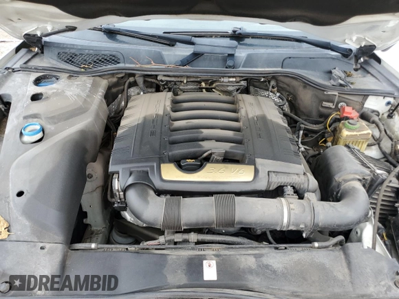 2016 Porsche Cayenne with VIN WP1AA2A27GKA12074, listed as a Copart auction lot 57885345 with 158,777 mi miles and Salvage title. Bid and sale history available at DreamBid. Image 12.