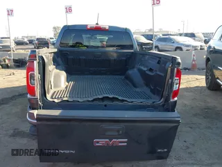 2016 GMC Canyon 2WD SLE with VIN 1GTG5CE33G1113742, listed as a IAAI auction lot 41297422 with 109,328 mi miles. Bid and sale history available at carsss.com. Image 17.