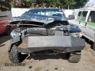 1996 Dodge 2500 with VIN 1B7KF26C1TS664899, listed as a Copart auction lot 73709724 with 200,525 mi miles and Salvage Title. Bid and sale history available at carsss.com. Image 5.