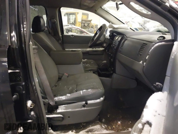 2005 Dodge Durango SXT with VIN 1D4HB38N15F610902, listed as a IAAI auction lot 41599584 with 175,661 mi miles and . Bid and sale history available at DreamBid. Image 5.