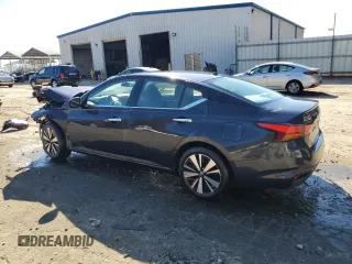 2021 Nissan Altima SV with VIN 1N4BL4DV6MN363088, listed as a Copart auction lot 50549515 with 68,716 mi miles and Salvage Title. Bid and sale history available at carsss.com. Image 2.
