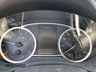 2017 Nissan Sentra SV z VIN 3N1AB7AP9HY213777, wystawiony jako Copart lot #53172795 z przebiegiem 86 088 mil mil oraz Szkoda całkowita • Salvage title. Historia ofert i sprzedaży dostępna na DreamBid. Obrazek 9.