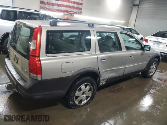 2002 Volvo V70 with VIN YV1SZ58D721069956, listed as a Copart auction lot 51344055 with 158,449 mi miles and Salvage Title. Bid and sale history available at carsss.com. Image 3.