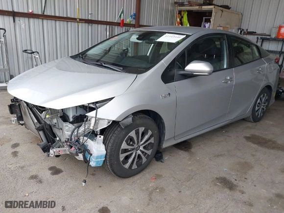 2022 Toyota Prius Prime LE with VIN JTDKAMFP5N3212691, listed as a IAAI auction lot 41443440 with 64,365 mi miles. Bid and sale history available at carsss.com. Image 2.