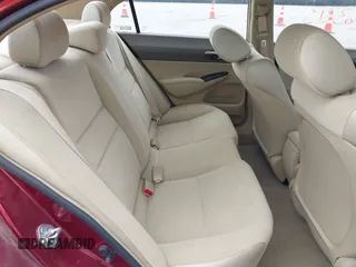 2008 Honda Civic LX with VIN 1HGFA16508L087331, listed as a IAAI auction lot 42163313 with 92,021 mi miles and . Bid and sale history available at DreamBid. Image 8.