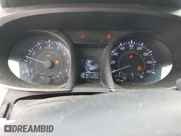 2015 Toyota Avalon Limited with VIN 4T1BK1EB8FU187245, listed as a Copart auction lot 51579295 with 200,726 mi miles and Salvage Title. Bid and sale history available at DreamBid. Image 9.