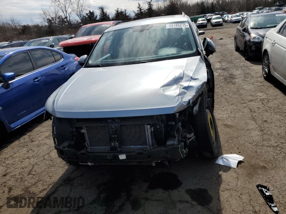 2019 Volkswagen Tiguan SE with VIN 3VV2B7AX9KM121005, listed as a Copart auction lot 50185215 with 60,192 mi miles and Salvage Title. Bid and sale history available at DreamBid. Image 5.