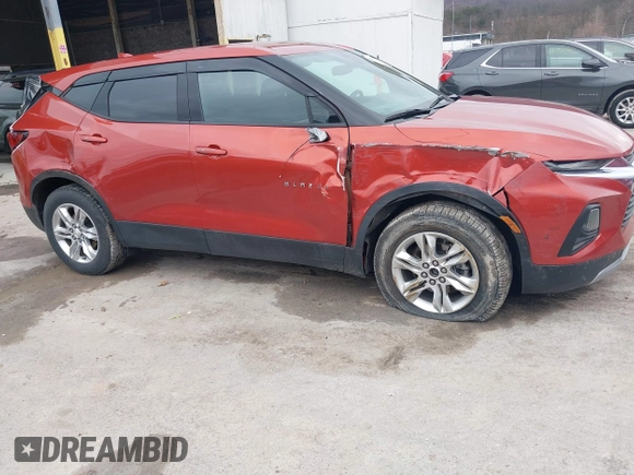 2021 Chevrolet Blazer LT с VIN 3GNKBHR4XMS567457, выставлен на аукционе IAAI как лот 41133024 с пробегом 48 422 миль миль и . История ставок и продаж доступна на DreamBid. Изображение 6.