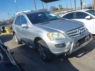 2006 Mercedes-Benz M 350 with VIN 4JGBB86EX6A031095, listed as a IAAI auction lot 41631132 with 167,985 mi miles and . Bid and sale history available at DreamBid. Image 1.