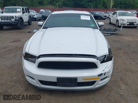 2014 Ford Mustang V6 with VIN 1ZVBP8AM6E5290062, listed as a IAAI auction lot 42341184 with 85,272 mi miles and . Bid and sale history available at DreamBid. Image 13.