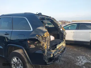 2018 Jeep Grand Cherokee Altitude with VIN 1C4RJFAG7JC449128, listed as a IAAI auction lot 38437164 with 91,504 mi miles. Bid and sale history available at carsss.com. Image 6.