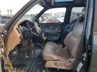 1999 Toyota 4Runner SR5 z VIN JT3GN86R9X0102271, wystawiony jako Copart lot #49182775 z przebiegiem 246 018 mil mil oraz Czysty tytuł • Clean title. Historia ofert i sprzedaży dostępna na DreamBid. Obrazek 7.