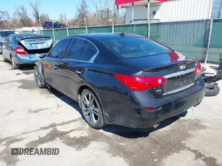 2015 Infiniti Q50 Premium z VIN JN1BV7AR2FM416586, wystawiony jako IAAI lot #41728760 z przebiegiem 138 446 mil mil oraz . Historia ofert i sprzedaży dostępna na DreamBid. Obrazek 3.