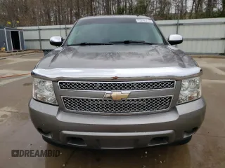 2008 Chevrolet Avalanche LTZ with VIN 3GNFK123X8G299738, listed as a Copart auction lot 50329585 with 212,632 mi miles and Clean Title. Bid and sale history available at DreamBid. Image 5.