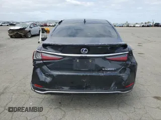 2021 Lexus ES 300h z VIN 58ADA1C12MU006944, wystawiony jako Copart lot #54704865 z przebiegiem 77 186 mil mil oraz Szkoda całkowita • Salvage title. Historia ofert i sprzedaży dostępna na DreamBid. Obrazek 6.