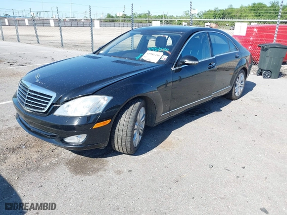 2009 Mercedes-Benz S-Class 5.5L V8 with VIN WDDNG86X19A239123, listed as a IAAI auction lot 41981456 with 120,975 mi miles. Bid and sale history available at carsss.com. Image 17.
