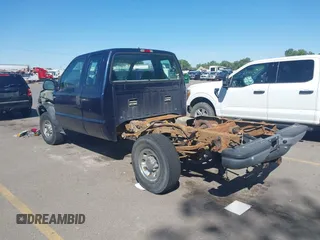 2002 Ford F-250 XL with VIN 1FTNX21L02EC93801, listed as a IAAI auction lot 42312747 with Not provided miles and . Bid and sale history available at DreamBid. Image 3.