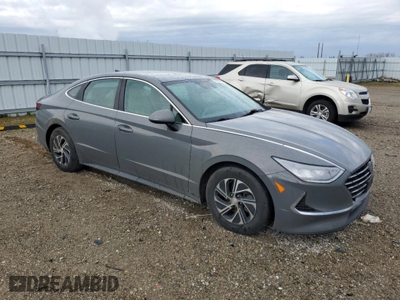2020 Hyundai Sonata Hybrid Blue with VIN KMHL24JJXLA012298, listed as a Copart auction lot 45607435 with 111,726 mi miles and Salvage Title. Bid and sale history available at carsss.com. Image 4.
