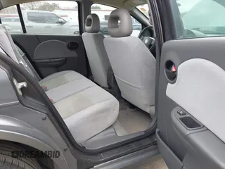 2006 Saturn ION z VIN 1G8AL58BX6Z128002, wystawiony jako IAAI lot #41844278 z przebiegiem 120 055 mil mil oraz . Historia ofert i sprzedaży dostępna na DreamBid. Obrazek 8.