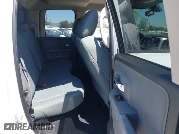 2017 Ram 1500 SLT z VIN 1C6RR7GG5HS583441, wystawiony jako IAAI lot #42391078 z przebiegiem 129 043 mil mil oraz . Historia ofert i sprzedaży dostępna na DreamBid. Obrazek 8.