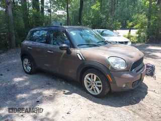 2012 MINI Countryman S с VIN WMWZC5C57CWL62344, выставлен на аукционе IAAI как лот 42576587 с пробегом 191 597 миль миль и . История ставок и продаж доступна на DreamBid. Изображение 1.